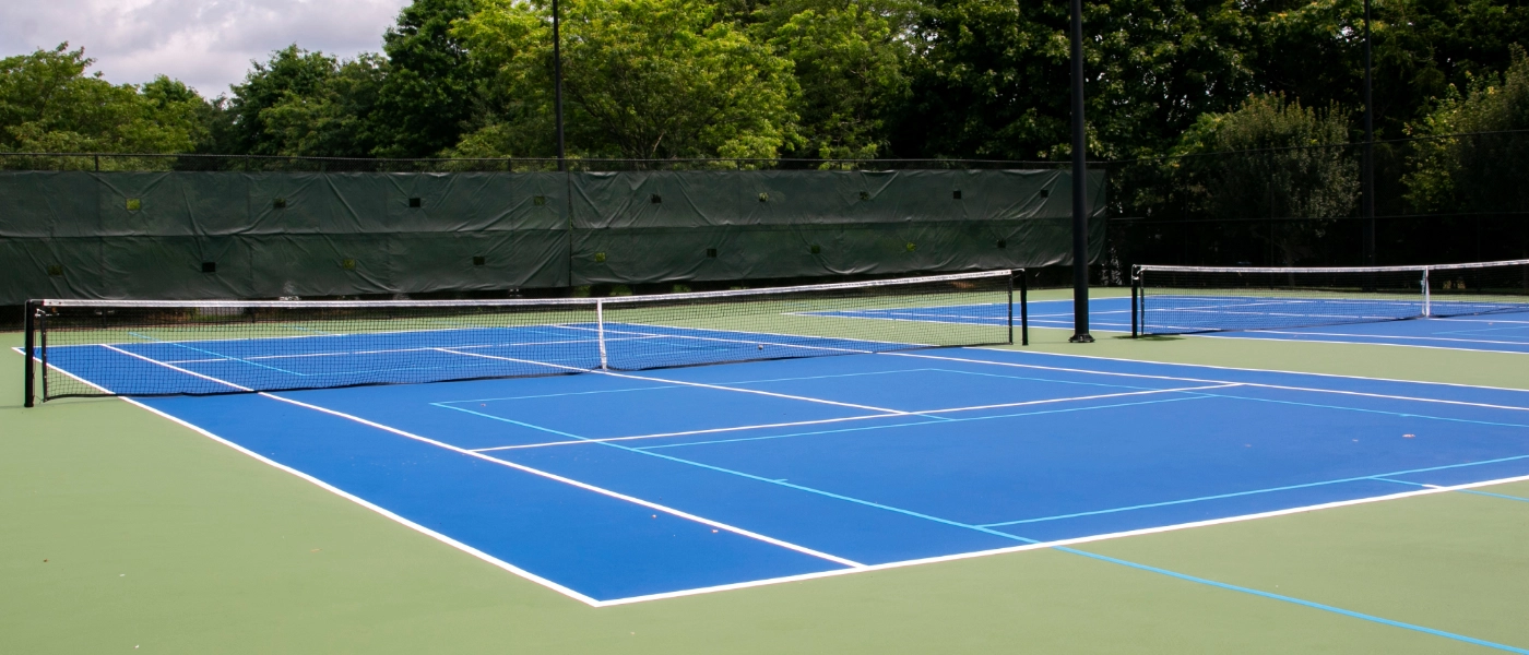 A pickleball court